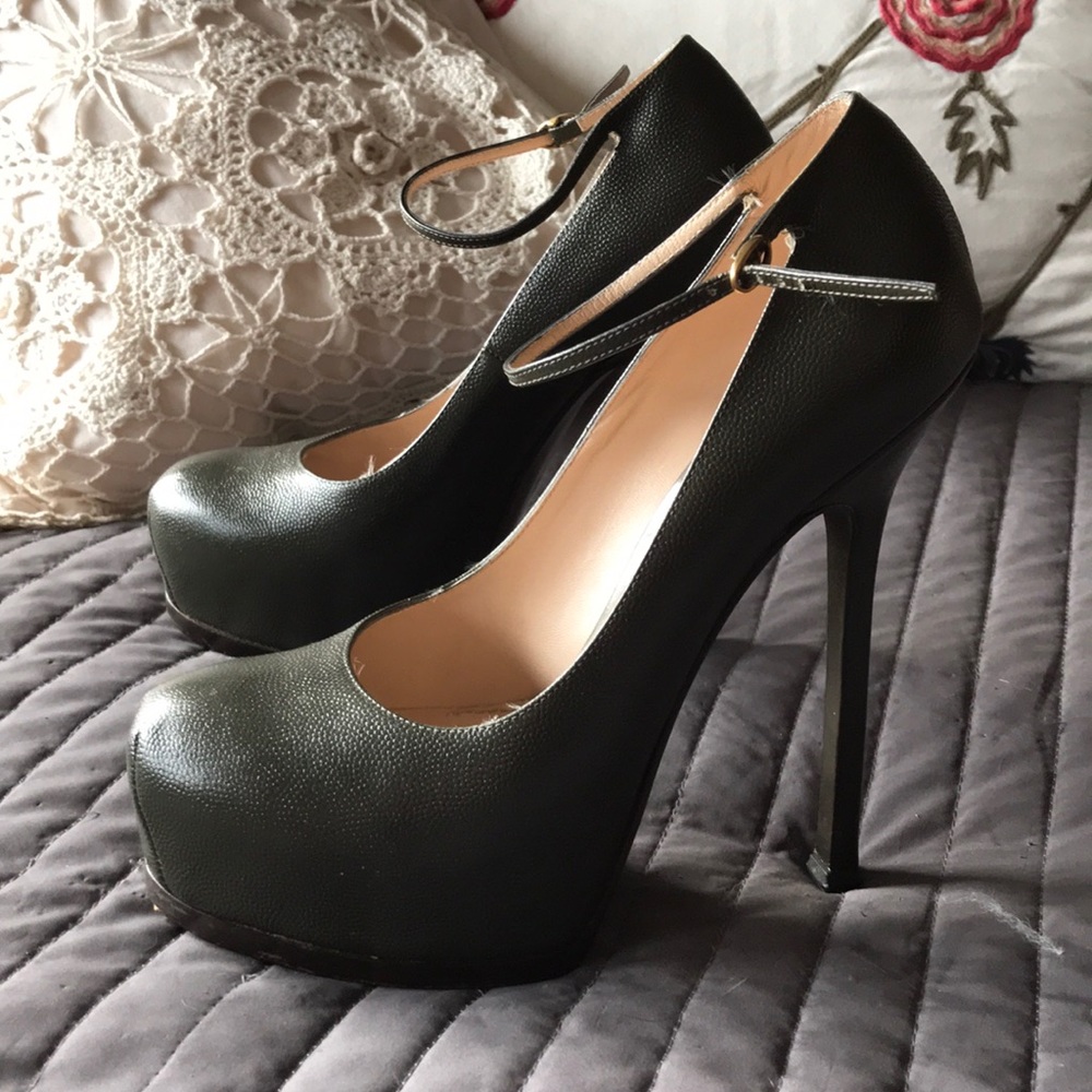 YSL pumps